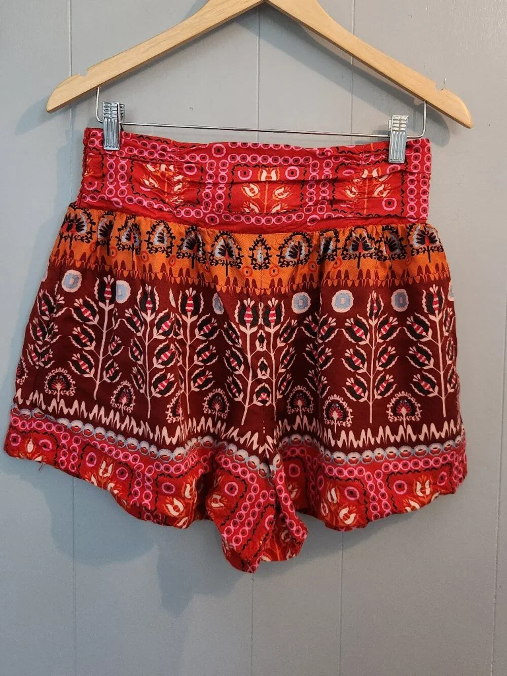 Anthropologie bohemian floral geometric elastic waist pullon cotton linen shorts